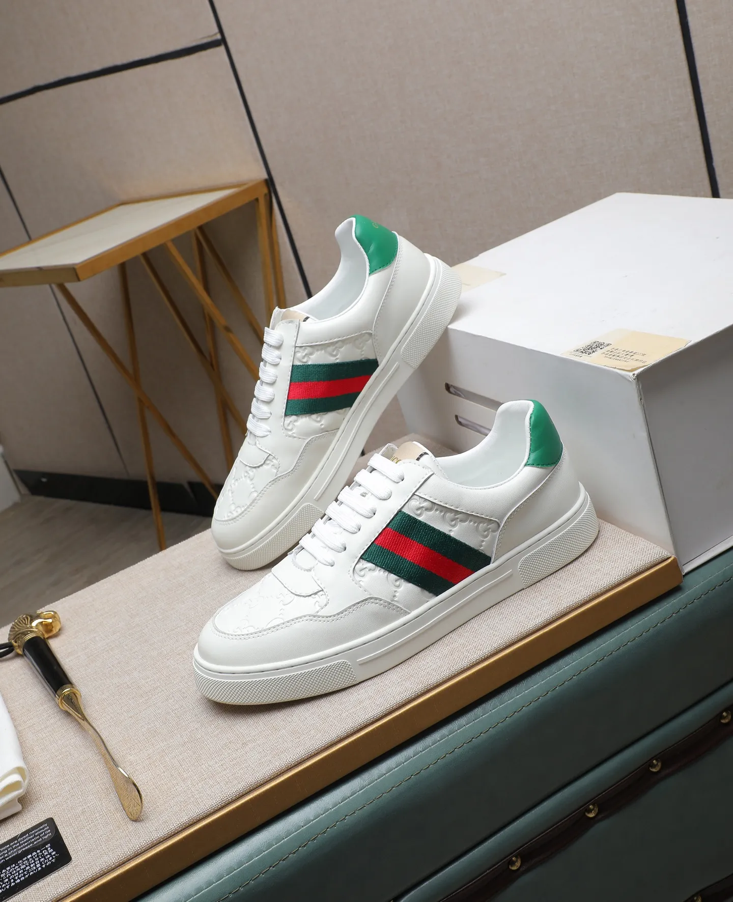 Men's shoes💰440 GUCCI🔍🔍Latest spring style On sale at the same time at the counter, original calfskin imported from Italy, genuine leather lining, (high-end, luxury, and class) exquisite workmanship, soles: original soles specially provided by the original factory, ⚠Exclusive double-layer movable molded soles are super comfortable⚠, real photos🎬The real ones are better🔍🔍"High quality·Follow the order" code number 38-44
